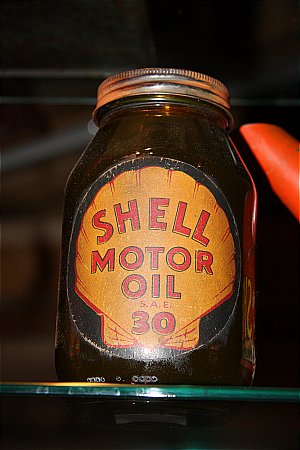 SHELL SAE 30 OIL - click to enlarge