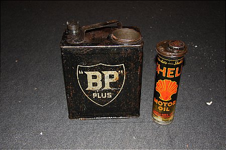 B.P.CAN WITH SHELL OIL QUART INSERT - click to enlarge