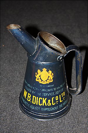 W.B. DICK PINT POURER - click to enlarge