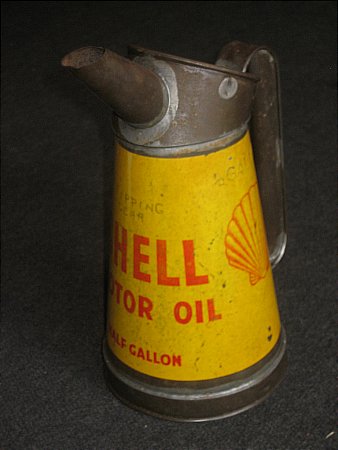 SHELL HALF GALLON POURER - click to enlarge