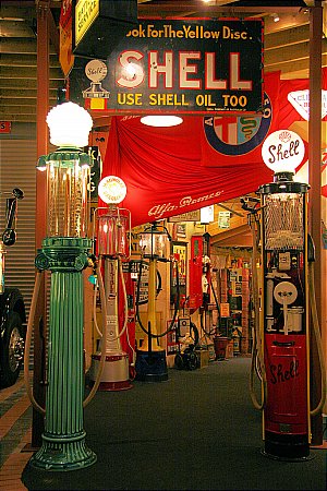 SHELL ENTRANCE - click to enlarge