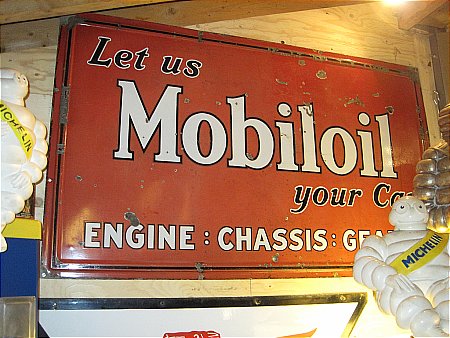 MOBLOIL SERVICE - click to enlarge
