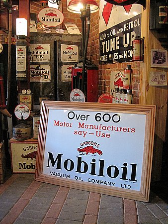 MOBILOIL 600 - click to enlarge