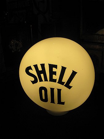 SHELL OIL 12" GLOBE - click to enlarge
