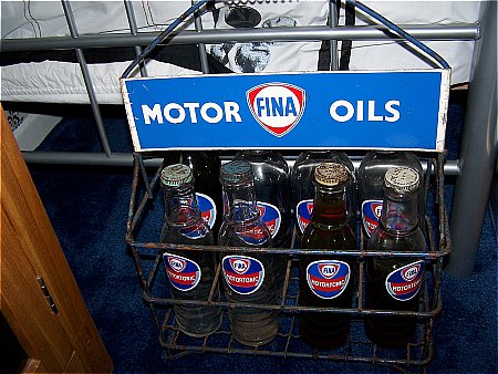 fina motortonic motor oil bottle rack - click to enlarge