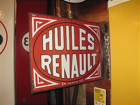 HUILES RENAULT (OIL) - click to enlarge