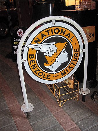 NATIONAL BENZOLE OPEN/CLOSE SIGN - click to enlarge