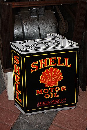 SHELL OIL DOUBLE - click to enlarge