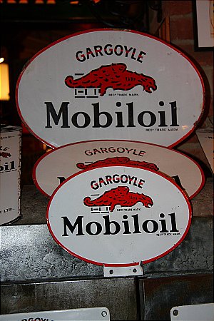 MOBIL SMALL OIL CABINET SIGN - click to enlarge