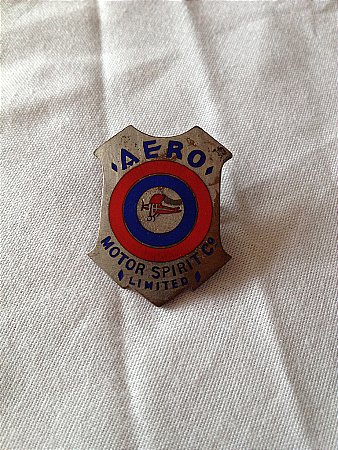 Aero motor spirit badge - click to enlarge