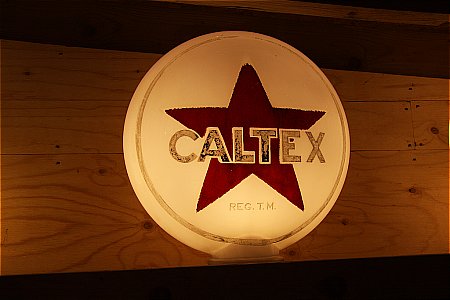 CALTEX PILL (Screw neck) - click to enlarge