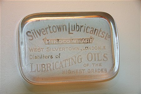 SILVERTOWN LUBRICANTS PAPERWEIGHT - click to enlarge