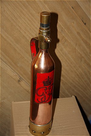 BRASS G.R. FIRE  EXTINGUISHER. - click to enlarge