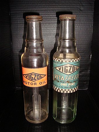 vigzol motor oil bottle and antifreeze bottle (pints) - click to enlarge