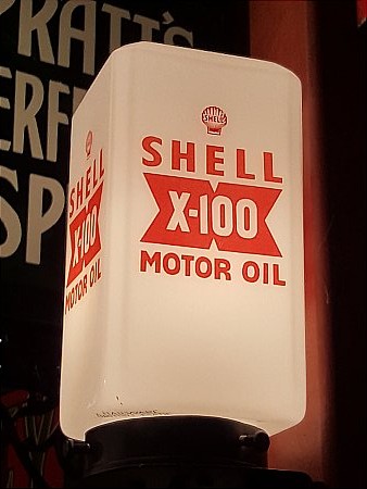 SHELL 100 OIL GLOBE - click to enlarge