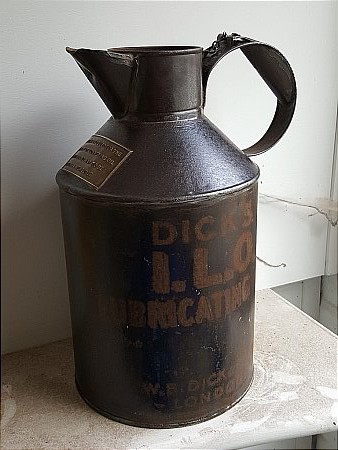 DICK & CO. POURER - click to enlarge