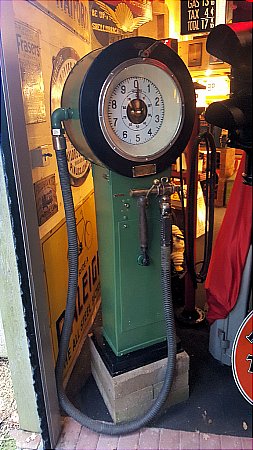 HAMMOND TYPE "M" COMERCIAL PUMP. - click to enlarge