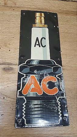 A.C. PLUGS FINGERPLATE - click to enlarge