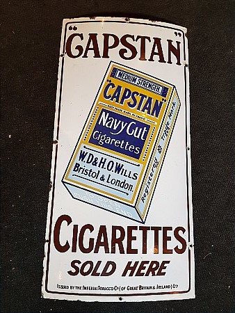 CAPSTAN CIGGY'S - click to enlarge