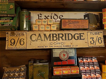 DUNLOP CAMBRIDGE SHOWCARD - click to enlarge