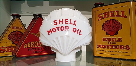 SHELL MOTOR OIL GLOBE - click to enlarge