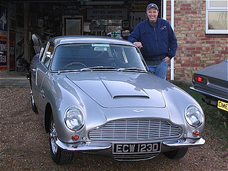 Aston Martin DB6  - click to enlarge