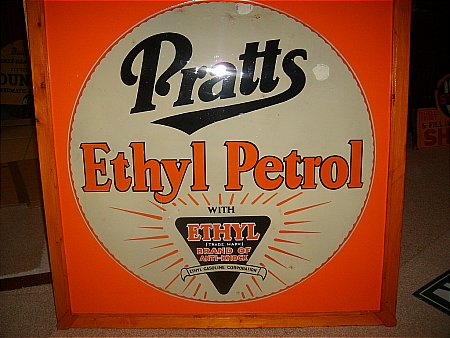 pratts sign - click to enlarge