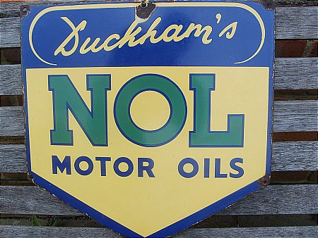 duckhams oil sign - click to enlarge