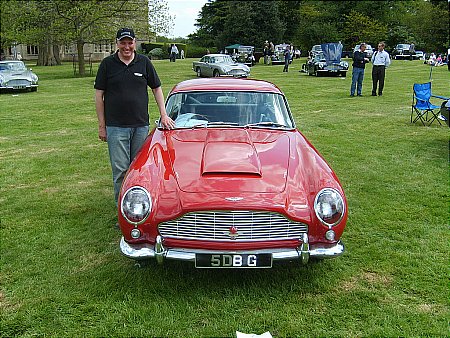 aston martin DB5 - click to enlarge