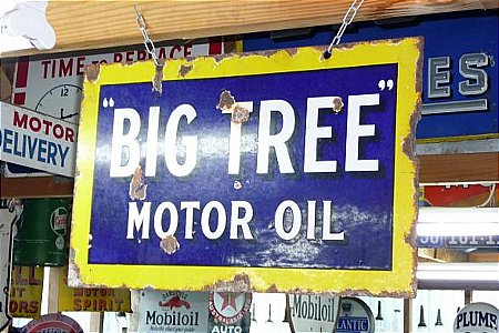 Sign, Big Tree Motor Oil - click to enlarge