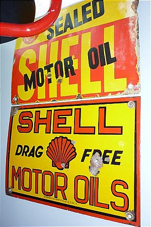 Sign, Shell oil basket - click to enlarge
