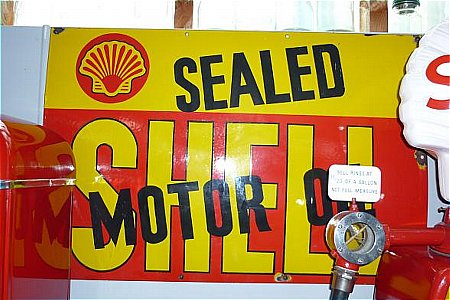 Sign, Shell sealed. - click to enlarge
