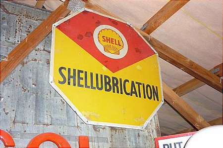 Sign, Shellubrication - click to enlarge