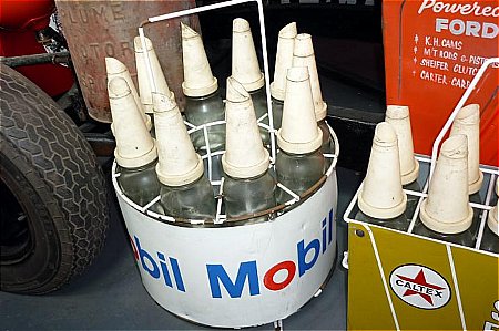 Bottle rack Mobiloil - click to enlarge
