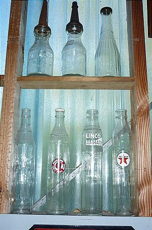 Bottles, US - click to enlarge