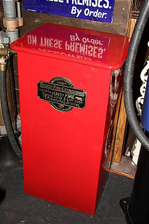 PATENT BUCKET FIRE EXTINGUISHER - click to enlarge