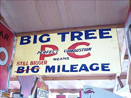 Sign, Big Tree cloth banner. - click to enlarge