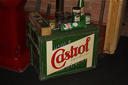 CASTROL OIL CRATE - click to enlarge