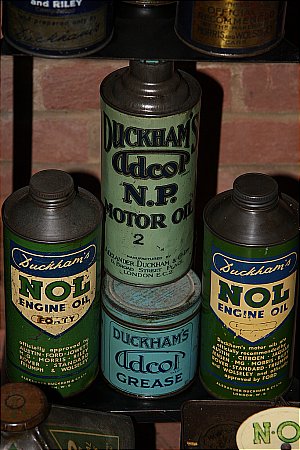 DUCKHAMS N.O.L.OIL - click to enlarge