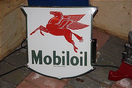 MOBILOIL - click to enlarge