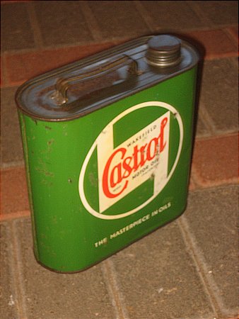 CASTROL HALF GALLON OVAL CAN - click to enlarge