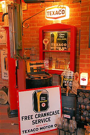 TEXACO CORNER - click to enlarge