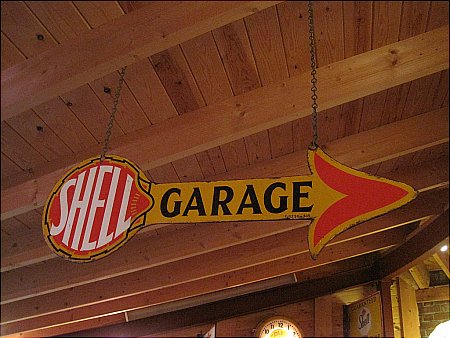 SHELL GARAGE ARROW - click to enlarge
