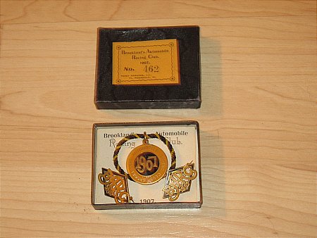BROOKLANDS 1907 MEMBERS BADGES - click to enlarge
