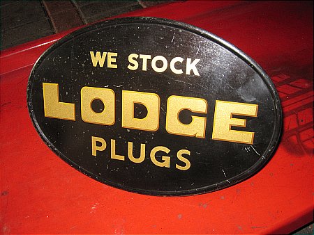 LODGE PLUGS SHOWCARD - click to enlarge