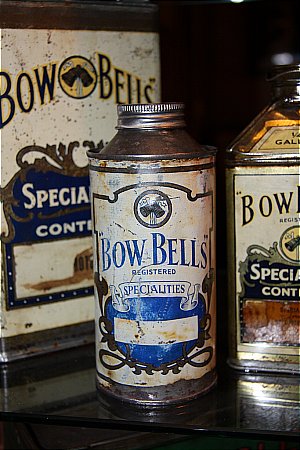 BOW BELLS PINT OIL CAN. - click to enlarge