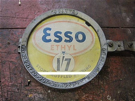 ESSO ETHYL PRICE HOLDER - click to enlarge