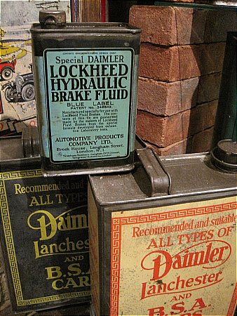 LOCKHEED DAIMLER BRAKE FLUID - click to enlarge