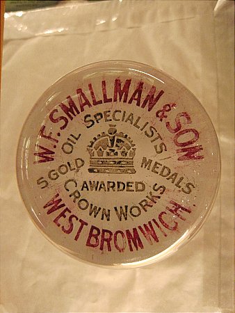 SMALLMAN OIL PAPERWEIGHT - click to enlarge