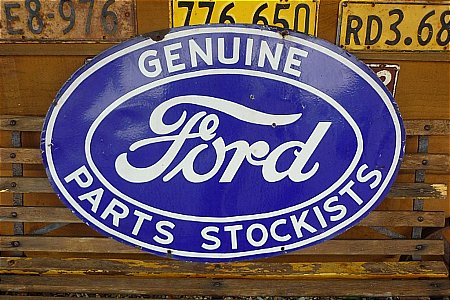 Sign, Ford parts - click to enlarge